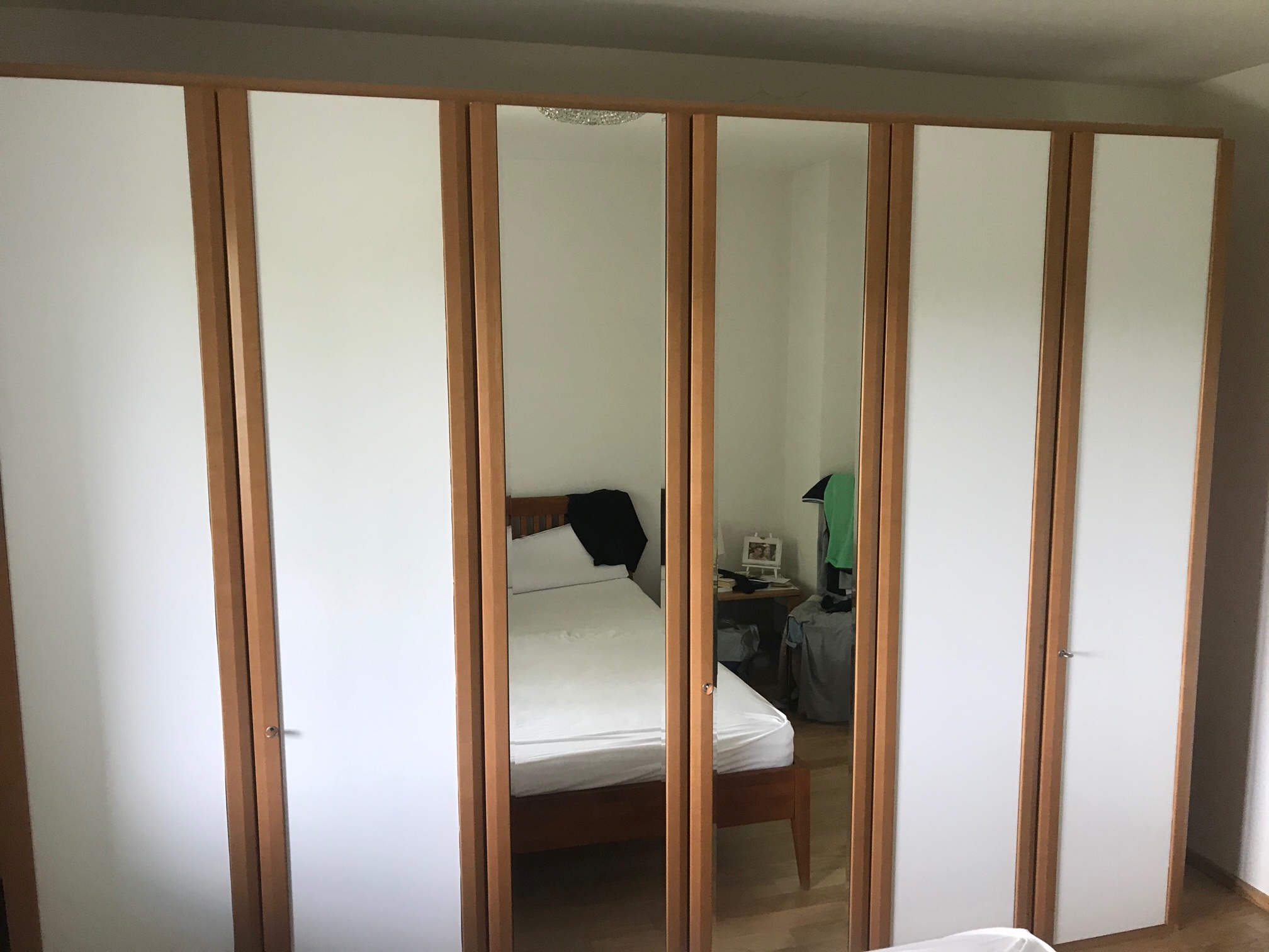 Schrank1